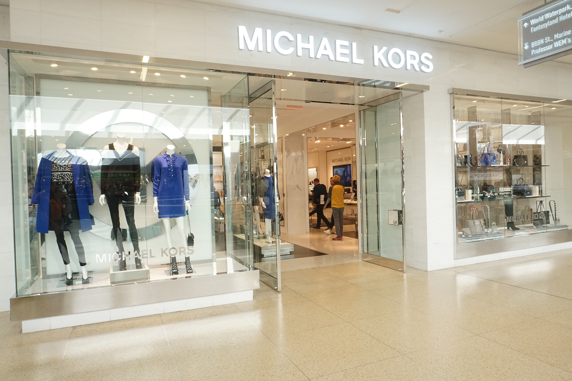 michael kors women's clothing outlet