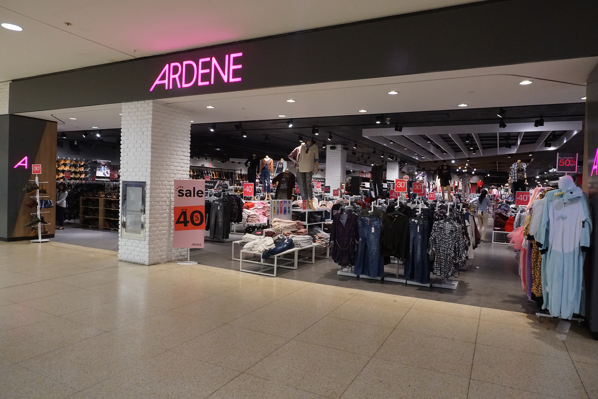 Ardene clothing hot sale