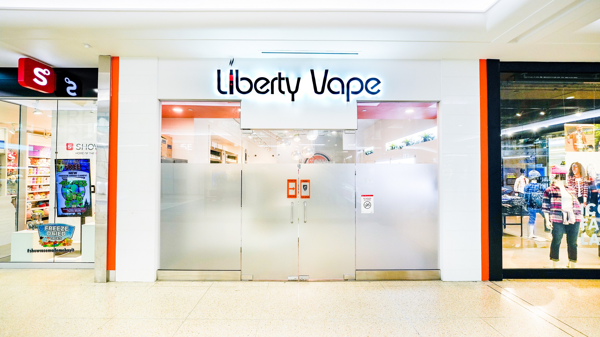 Liberty Vape West Edmonton Mall