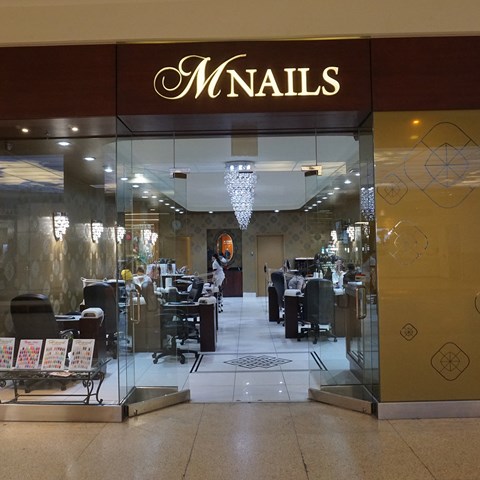 M Nails Spa West Edmonton Mall