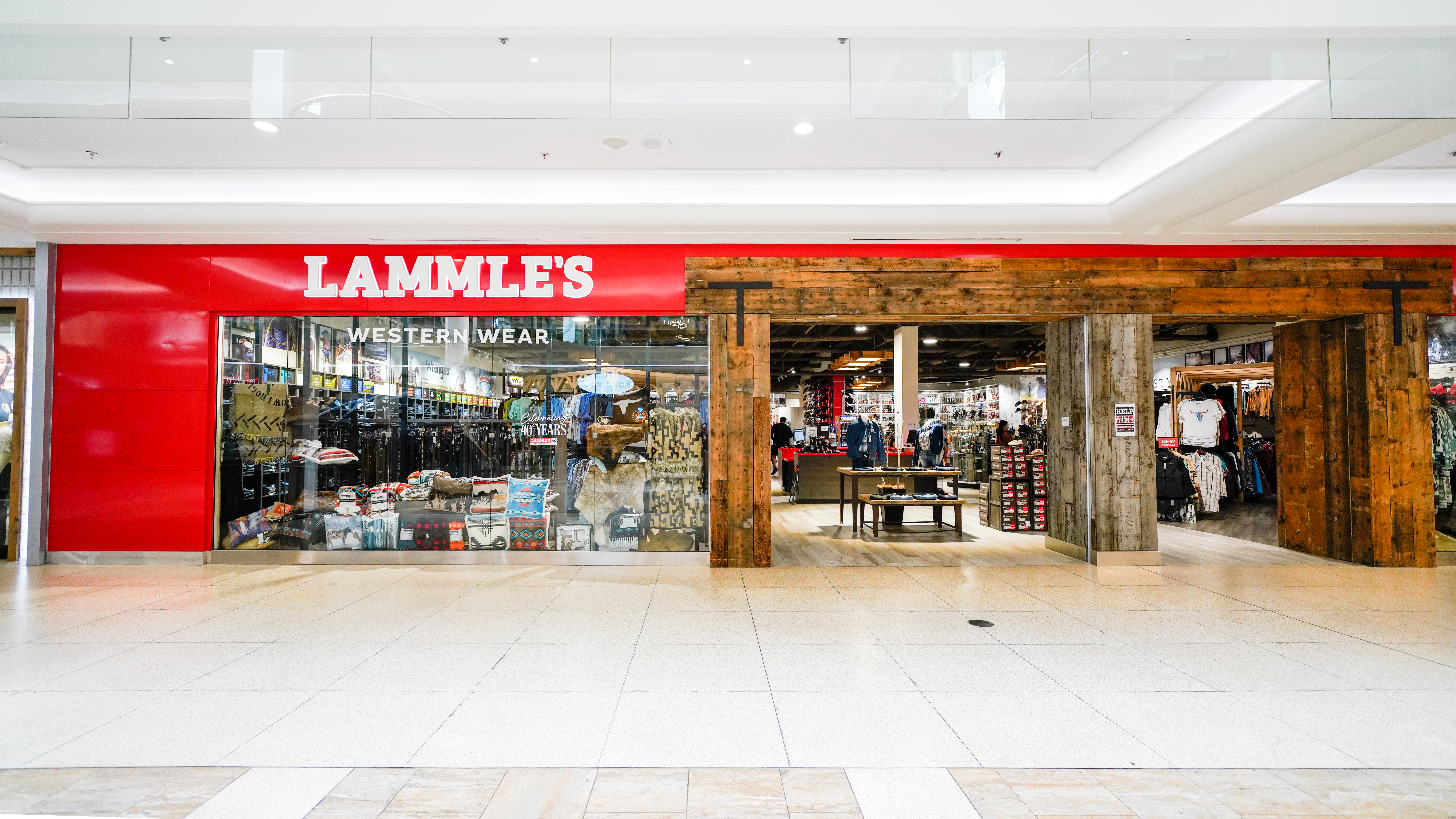 Lammle s West Edmonton Mall